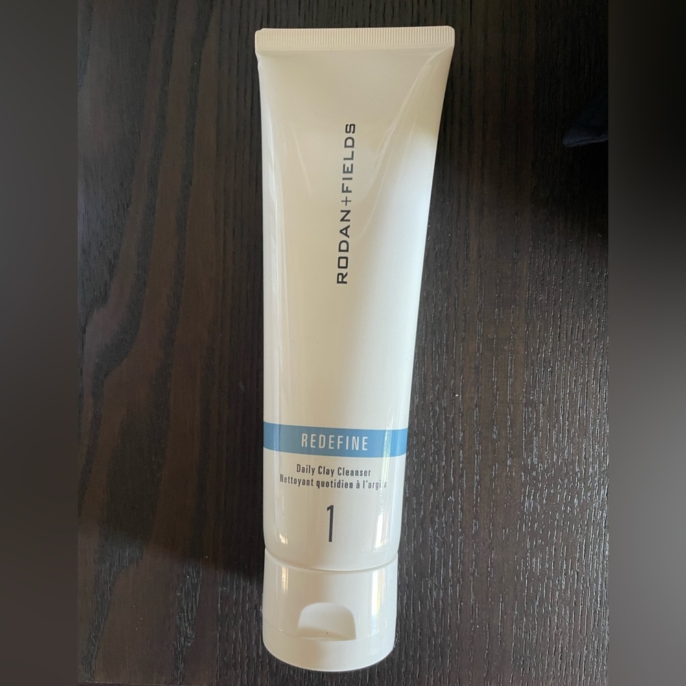 Rodan + Fields REDEFINE Daily Clay Cleanser
